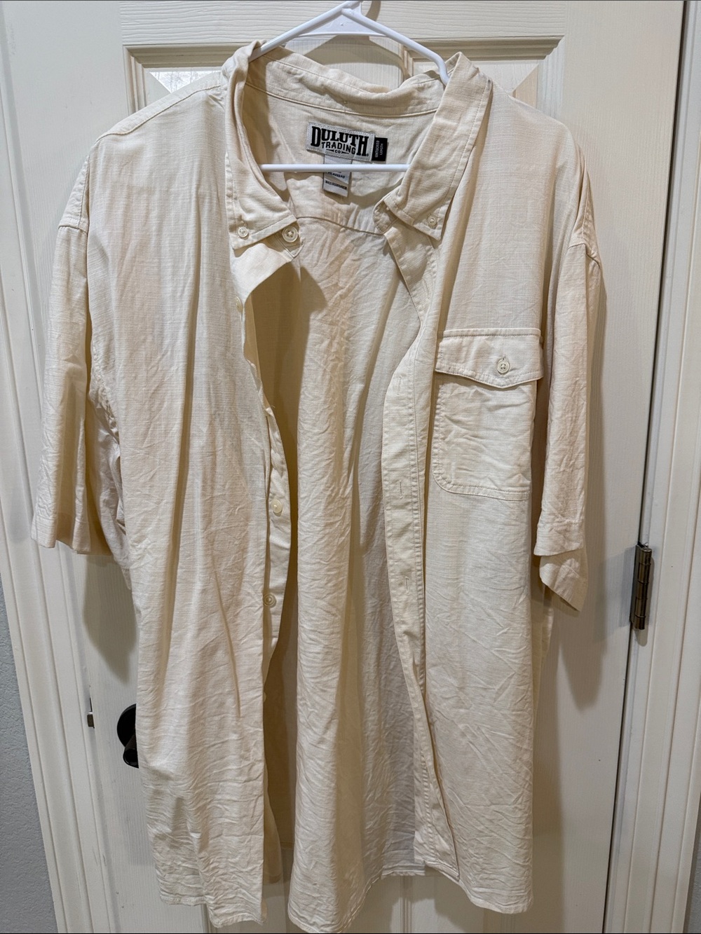 Duluth Trading Co Cream Short-Sleeve Button Down Shirt
